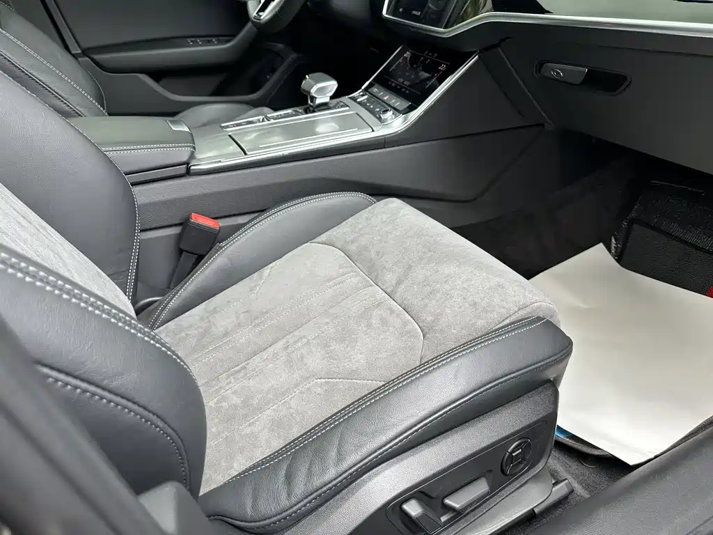 Audi A6L 2022 — фото 13