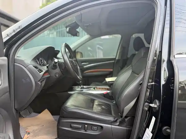 Acura MDX 2016
