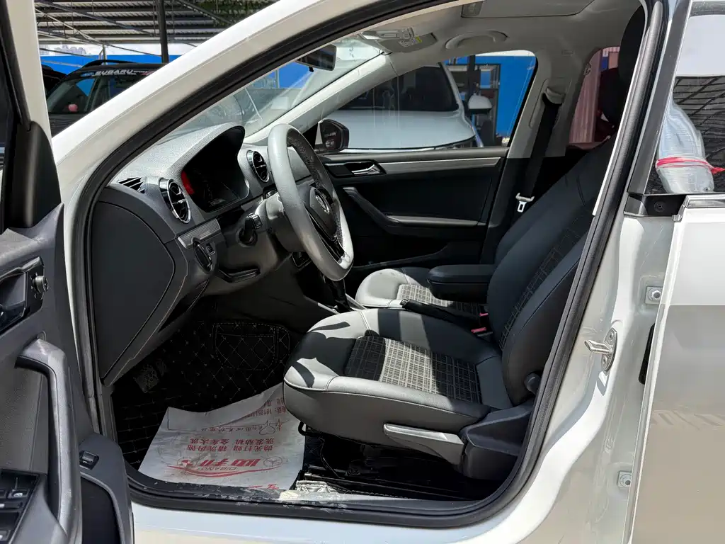 Volkswagen Jetta 2019