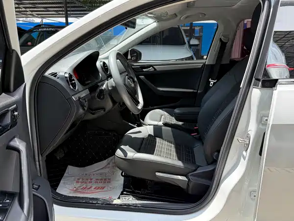 Volkswagen Jetta 2019