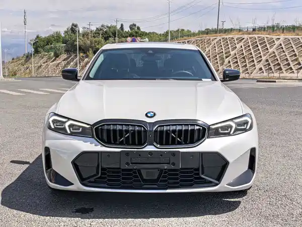 BMW 3 Series 2025