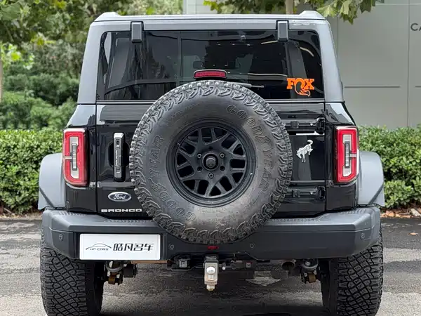 Ford Bronco 2024