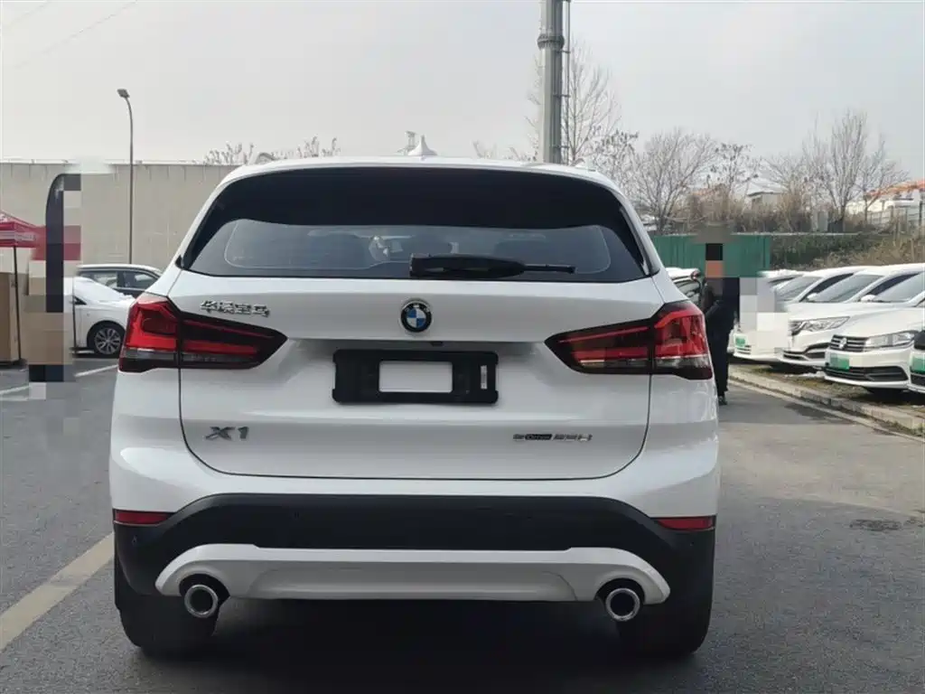 BMW X1 2020 — фото 9