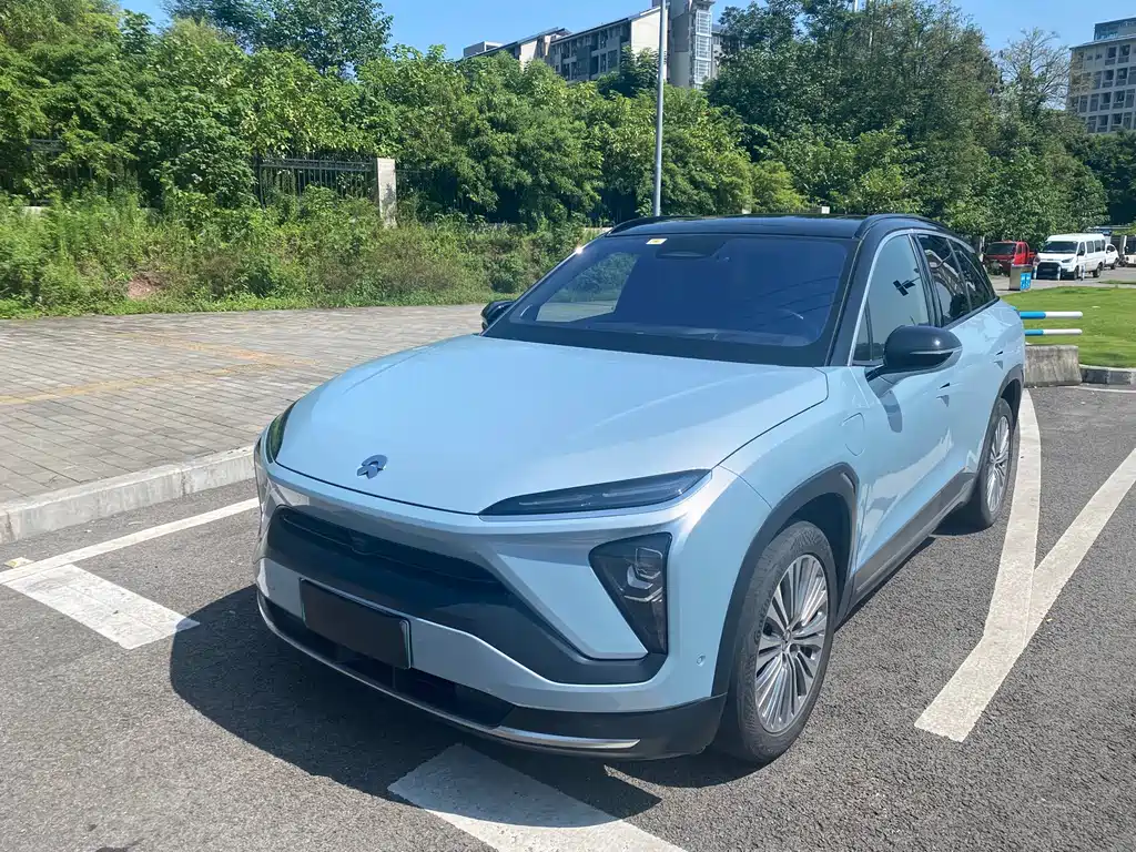 NIO ES6 2020