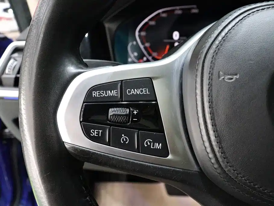 BMW 3 Series 2020 — фото 16
