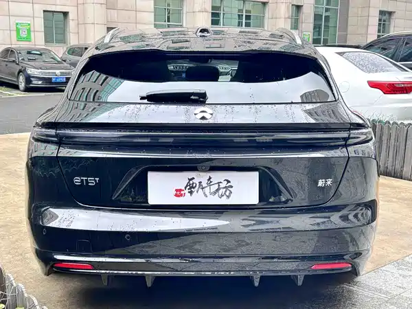 NIO ET5T 2025