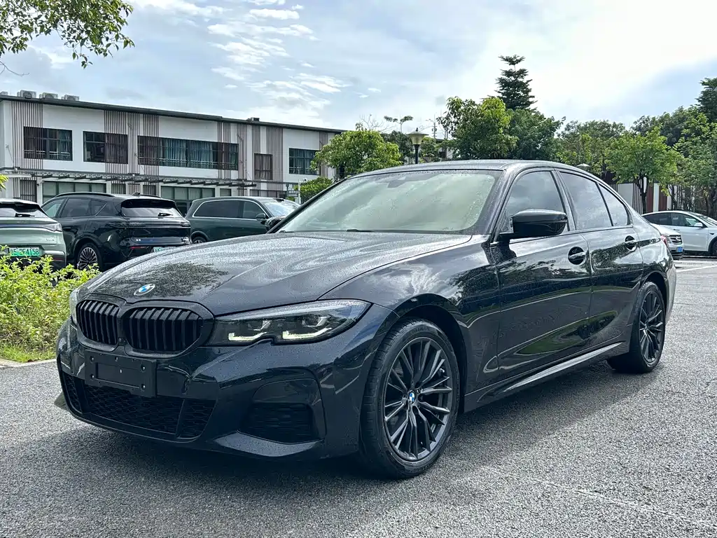 BMW 3 Series 2022
