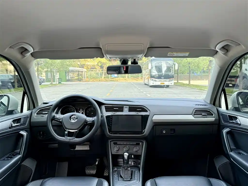 Volkswagen Tiguan L 2019 — фото 6