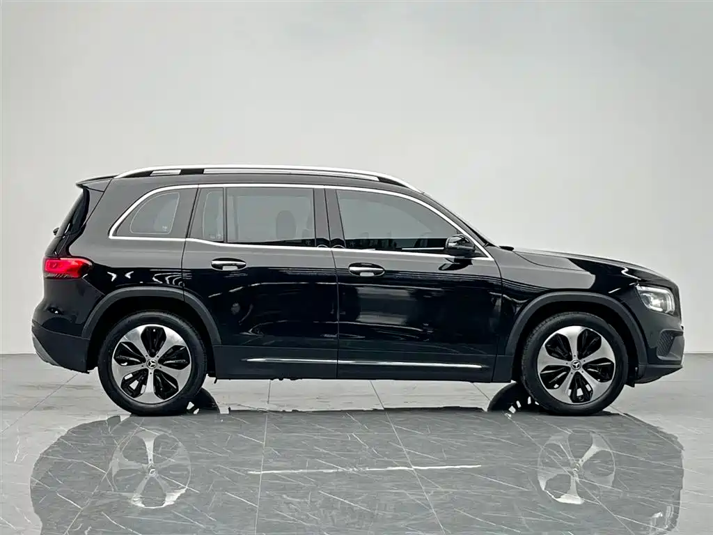 Mercedes-Benz GLB 2022 — фото 7