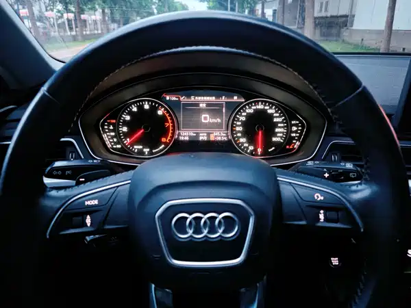 Audi A4 2017