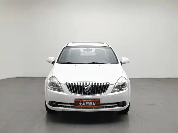 Buick Excelle 2013