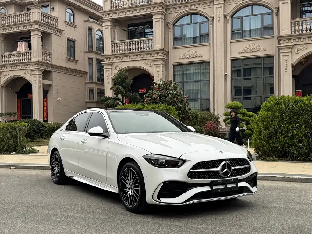 Mercedes-Benz C-Class 2022 — фото 3