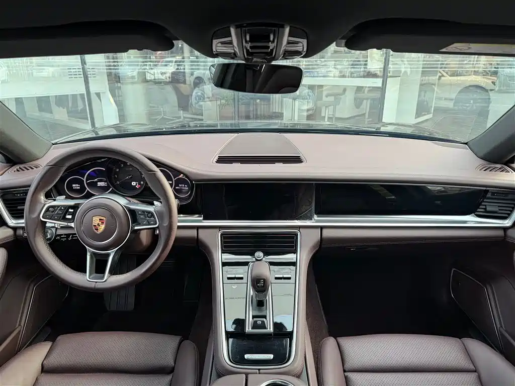 Porsche Panamera 2017 — фото 5