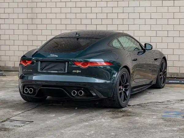 Jaguar F-TYPE 2016