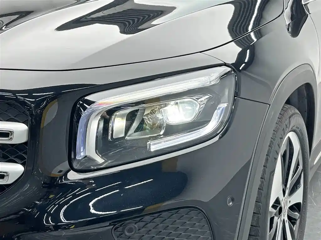 Mercedes-Benz GLB 2022 — фото 9
