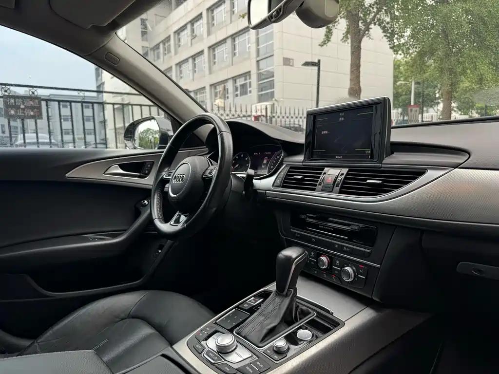 Audi A6L 2017 — фото 15