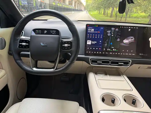 Li Auto L9 2022