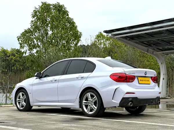 BMW 1 Series 2020