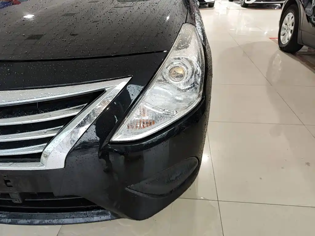 Nissan Sunny 2017 — фото 24