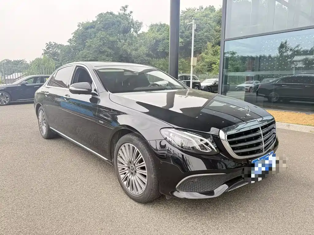 Mercedes-Benz E-Class 2020 — фото 3