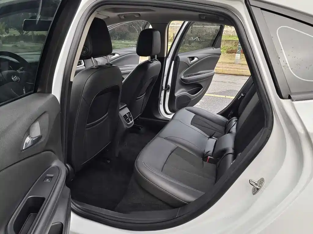 Buick Verano 2018 — фото 12