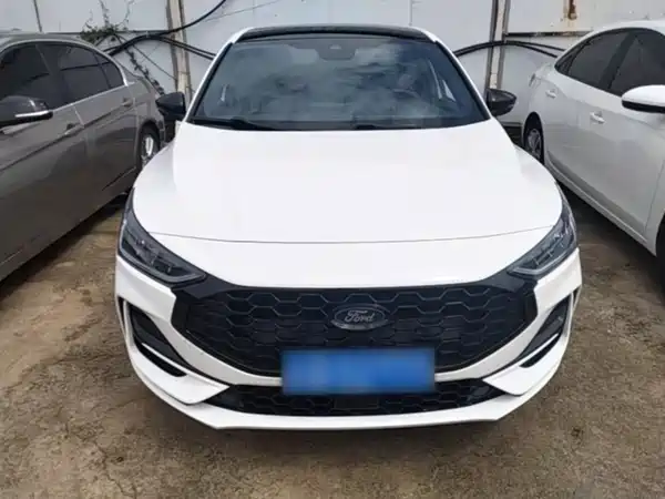 Ford Focus 2023