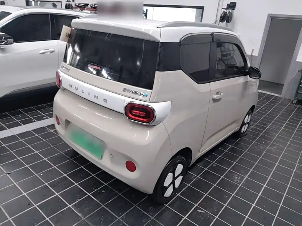 Wuling MINIEV 2024