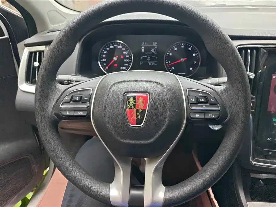 Roewe i6 Classic 2020 — фото 15
