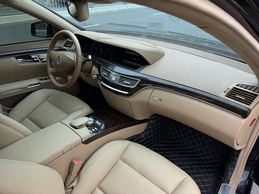 Mercedes-Benz S-Class 2011 — фото 10