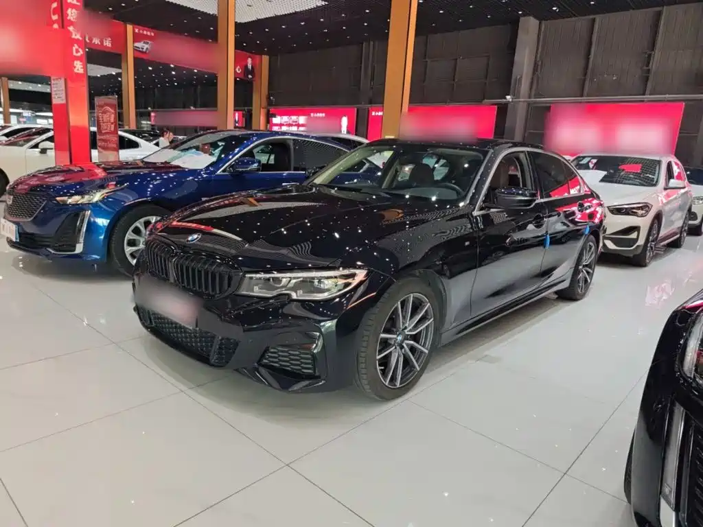 BMW 3 Series 2020 — фото 1