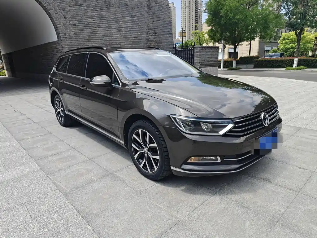 Volkswagen Viloran 2017 — фото 3