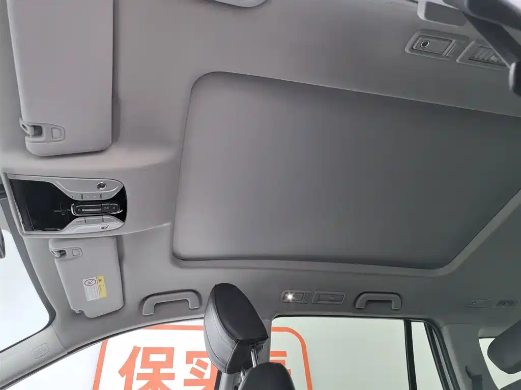 GAC Motor Trumpchi GS8 2017 — фото 14