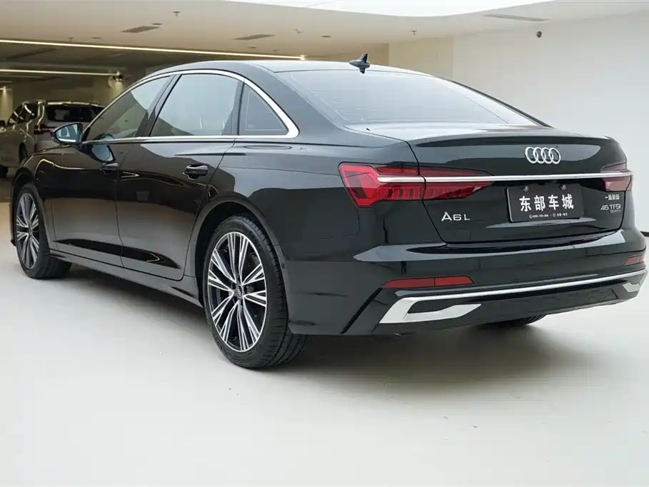 Audi A6L 2024 — фото 5