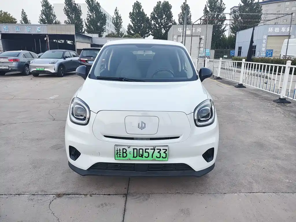 Leapmotor Zero Running T03 2025