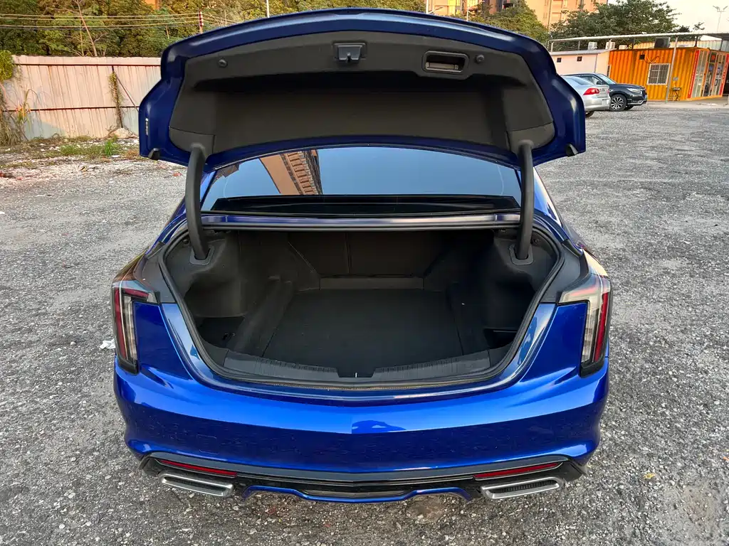 Cadillac CT5 2021 — фото 10