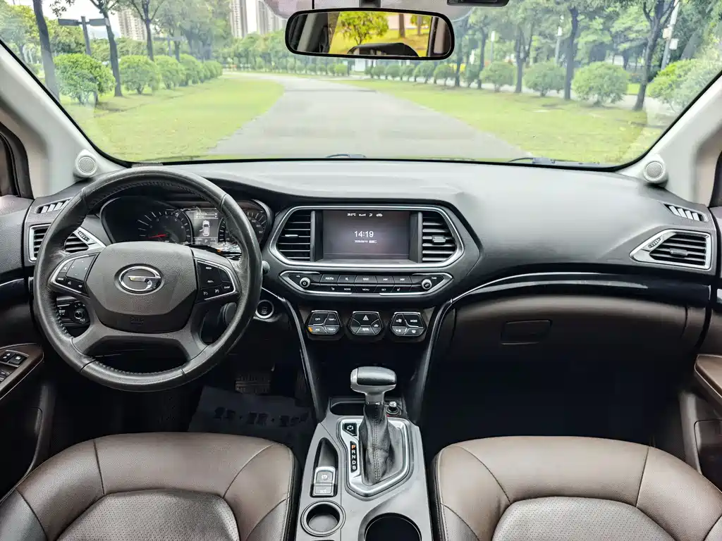 GAC Motor Trumpchi GS4 2016 — фото 20