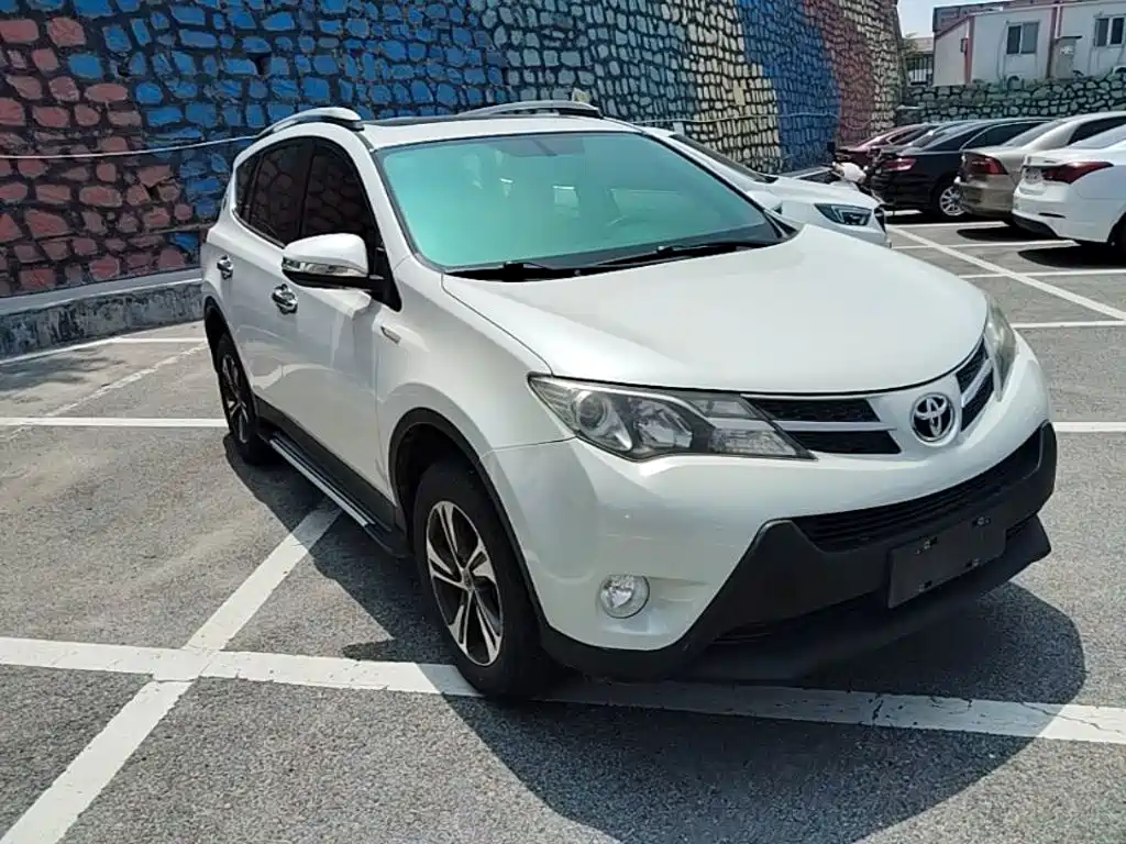 Toyota RAV4 2016
