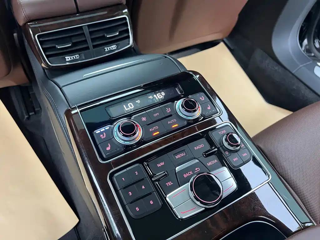 Audi A8 2015