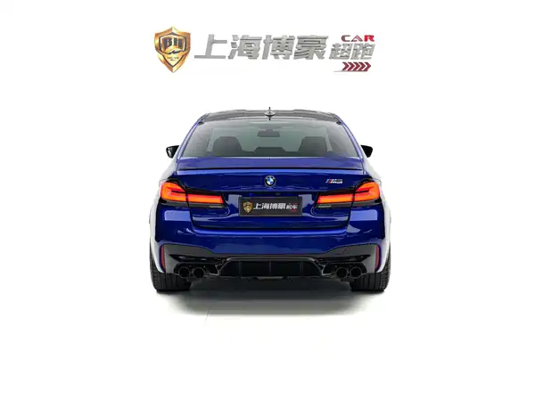 BMW M5 2021