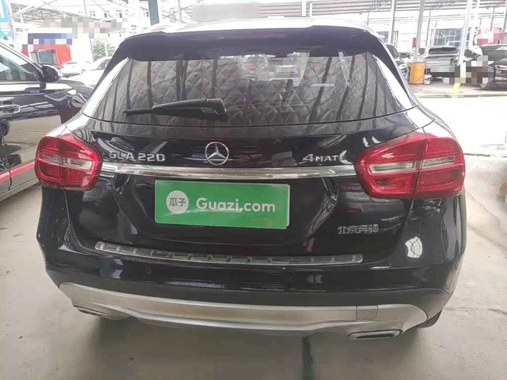 Mercedes-Benz GLA 2017