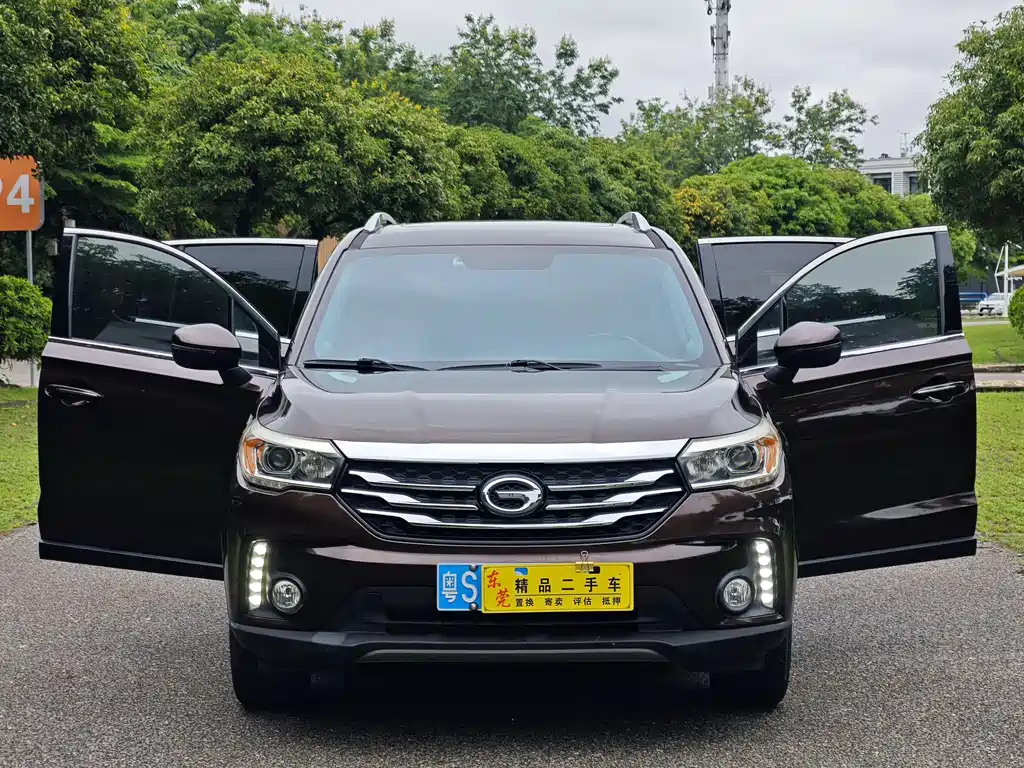 GAC Motor Trumpchi GS4 2016 — фото 11