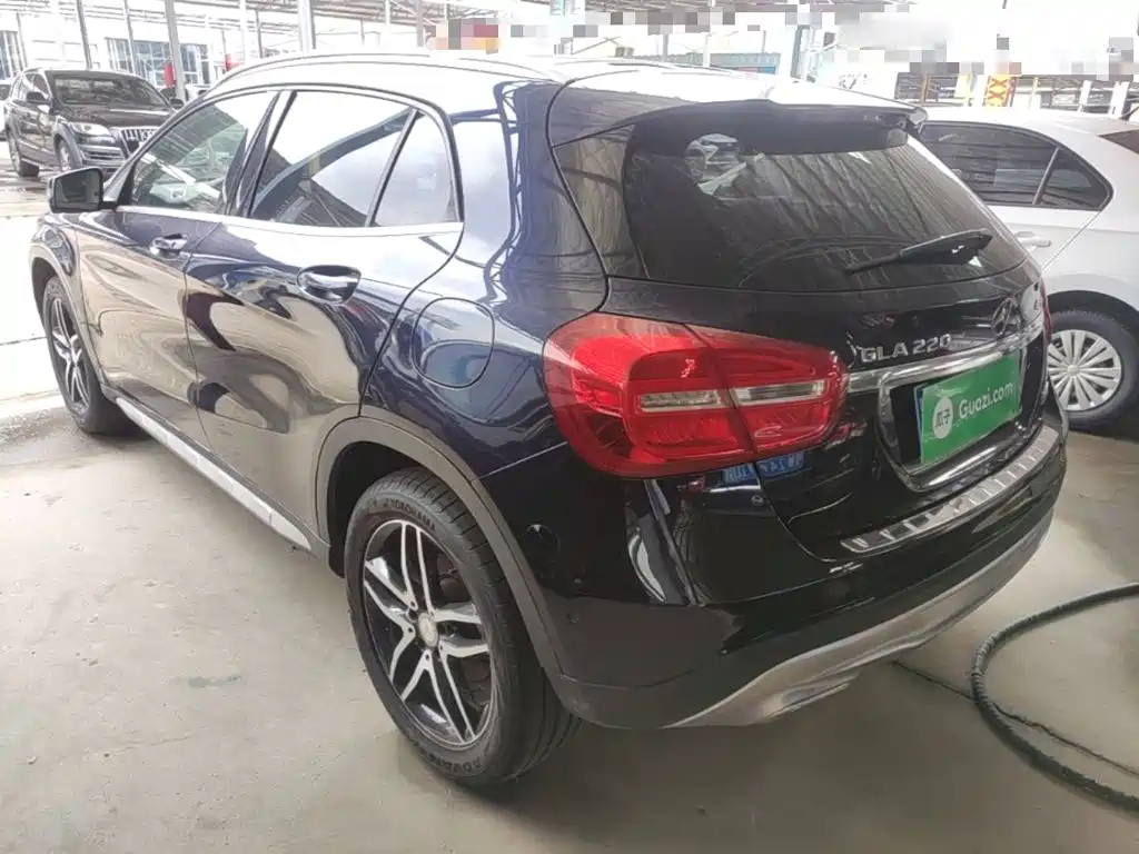 Mercedes-Benz GLA 2017