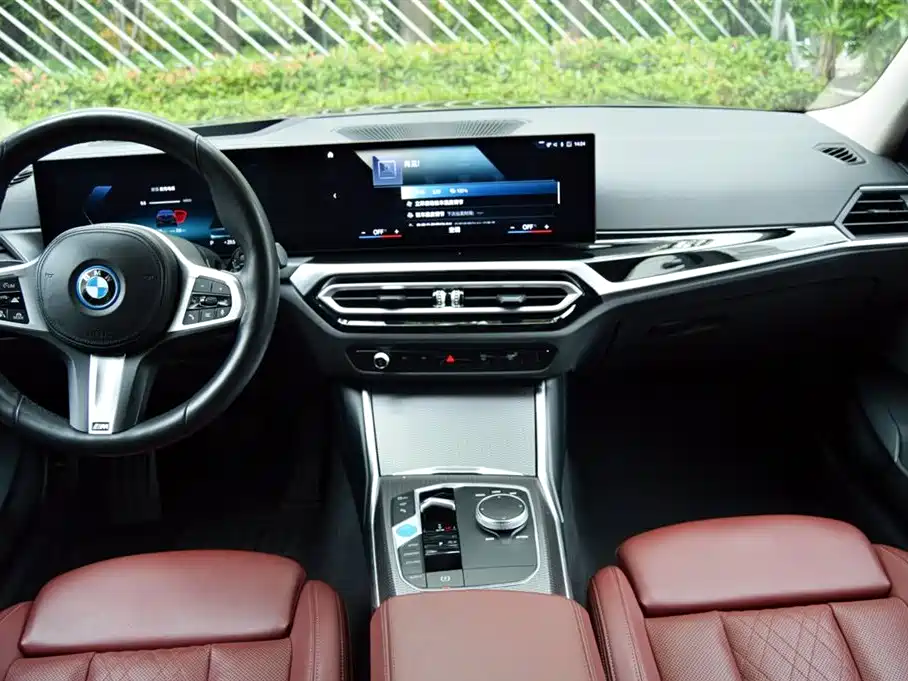 BMW i3 2023 — фото 14