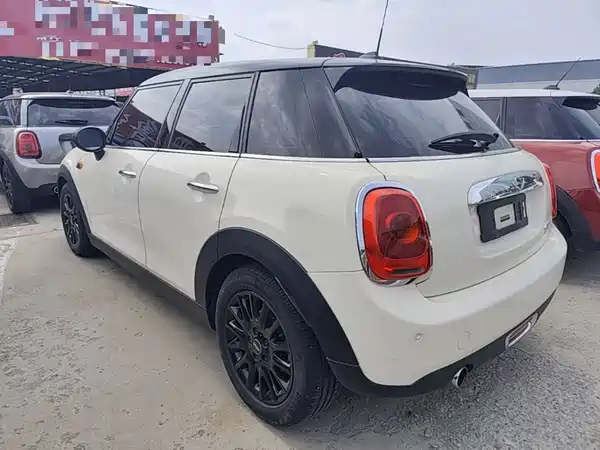 MINI 2015