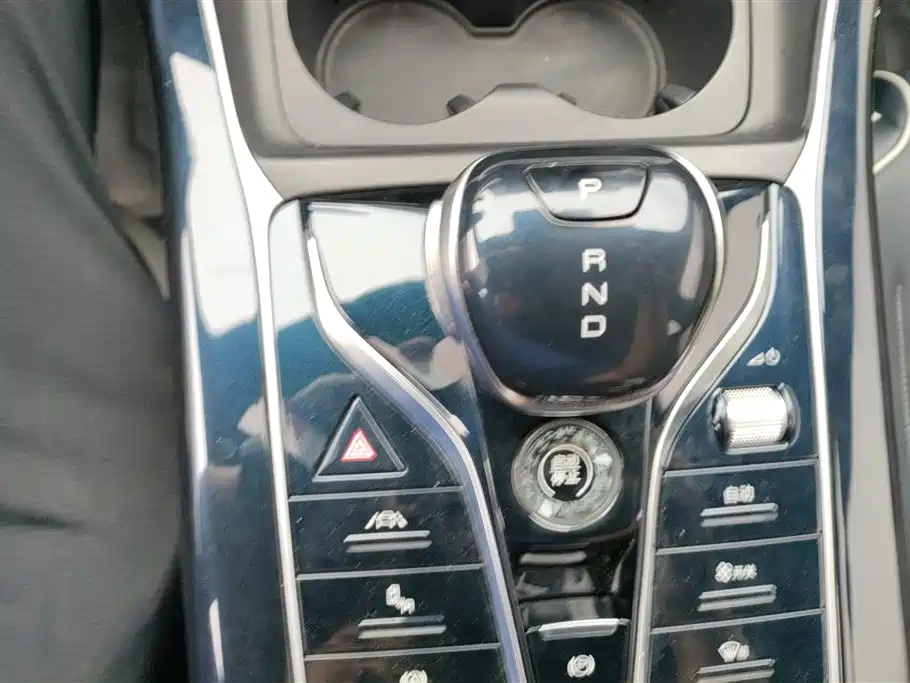 BYD Qin PLUS 2023 — фото 16