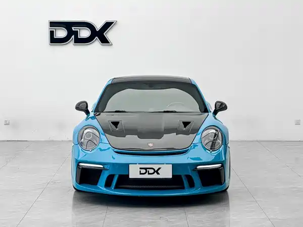 Porsche 911 2016