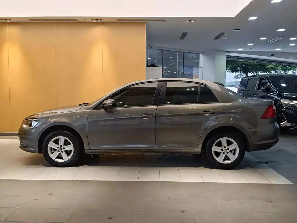 Volkswagen Bora 2013