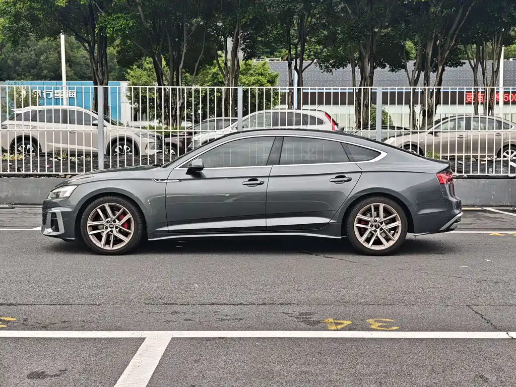 Audi A5 2021 — фото 12