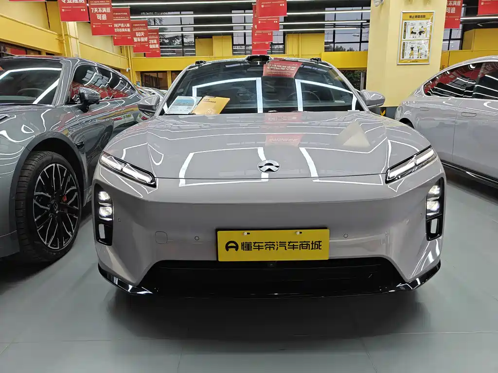 NIO ET5 2025