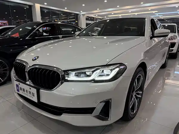BMW 5 Series 2021